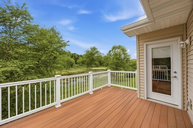 Enjoy easy, maintenance-free living in this beautiful 3 bed, 3 - photo 9