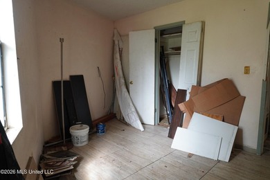 Bring your tool belt and imagination to this unique - photo 10