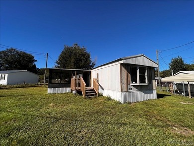 Welcome to your dream escape-a charming 3-bedroom, 2-bath mobile - photo 2