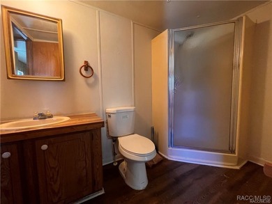 Welcome to your dream escape-a charming 3-bedroom, 2-bath mobile - photo 9