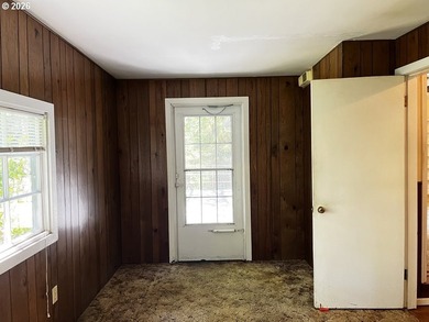 Rare opportunity to own a charming vintage lakefront home on - photo 12