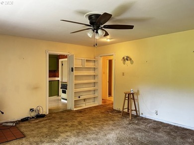 Rare opportunity to own a charming vintage lakefront home on - photo 19