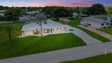 St. Lucie River Home For Sale in Port Saint Lucie Florida