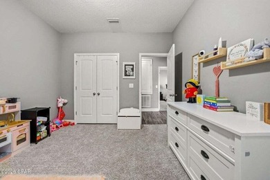 Fanning Bayou, a sought-after neighborhood where country charm - photo 23