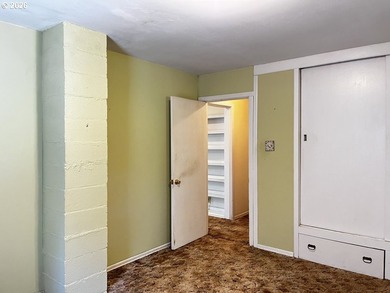 Rare opportunity to own a charming vintage lakefront home on - photo 27