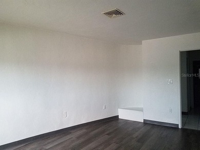 Unique Mixed-Use Opportunity in the Heart of Ruskin!

Make a - photo 35