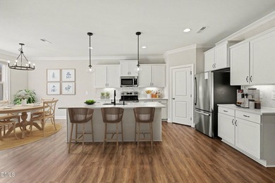Spacious 2023 Home On the 6th Hole of The River Golf Course in - photo 5