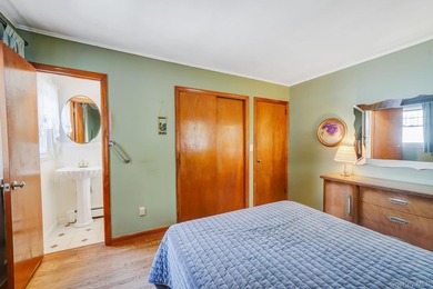 Welcome to 34 Oxbow Rd, Patchogue - a rare opportunity to secure - photo 15