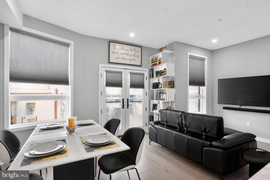 Welcome to 343 N Front Street, Unit B - a stunning 2-bedroom - photo 15