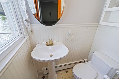 Welcome to 34 Oxbow Rd, Patchogue - a rare opportunity to secure - photo 16