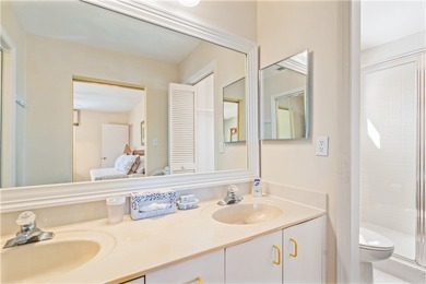 This furnished home in Wood Duck boasts 3 bedrooms, 2.5 baths - photo 17