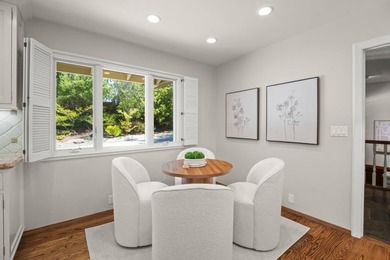 This lovely 3,266 square foot, 5 bedroom, 3.5 bathroom home - photo 18
