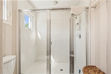 This furnished home in Wood Duck boasts 3 bedrooms, 2.5 baths - photo 18