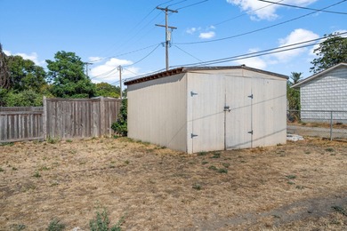 Charming 2-Bedroom Home on a Corner Lot This cozy 2-bedroom