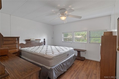 Charming 2-bedroom, 1-bath single-wide situated on a spacious 0 - photo 24