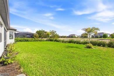 Highly desirable and only Oakmont, single story 4-bedroom home - photo 25