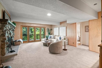This lovely 3,266 square foot, 5 bedroom, 3.5 bathroom home - photo 37