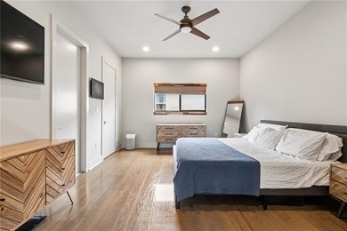 Welcome to this beautifully maintained, newer construction home - photo 10
