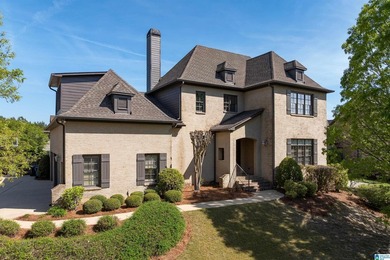 Stately home in highly desirable Boulder Lake sector of Liberty - photo 1