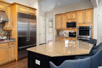 Stately home in highly desirable Boulder Lake sector of Liberty - photo 9