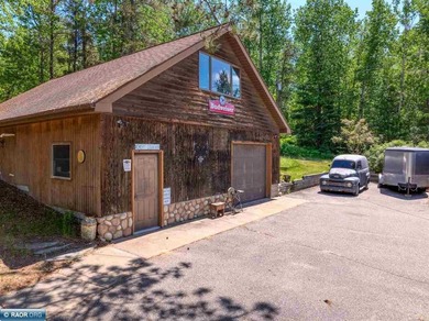 Nestled on 28 private acres with 805 feet of lake frontage and - photo 4
