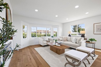 Welcome to this beautifully updated 4-bedroom, 2-bathroom - photo 10