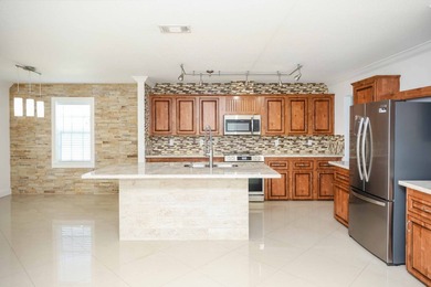 (private lake, pond, coastal) Home For Sale in Davie Florida