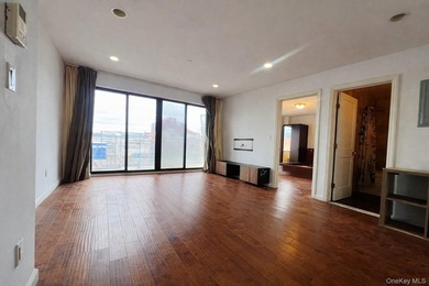Location! Location! Location! Welcome to this well-maintained - photo 3