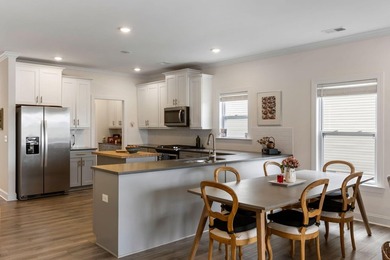 Beautiful Marshfront Townhome on Johns IslandExperience - photo 13