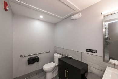 Completely remodeled from top to bottom, this turnkey restaurant - photo 17
