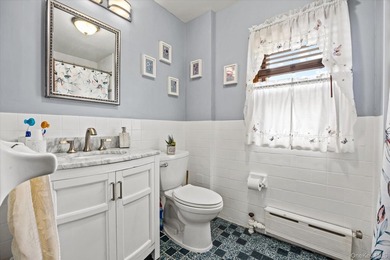 Newly listed single-family residence set on a 40 x 100 lot - photo 17