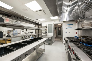 Completely remodeled from top to bottom, this turnkey restaurant - photo 19