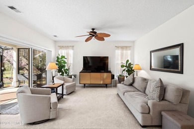 ***Brand new LVP Throughout*** Beautifully maintained Wren Villa - photo 22