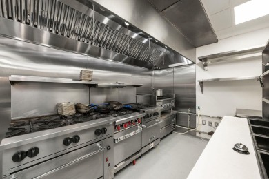 Completely remodeled from top to bottom, this turnkey restaurant - photo 22