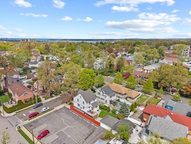 Newly listed single-family residence set on a 40 x 100 lot - photo 24