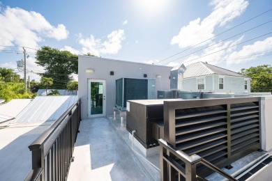 Completely remodeled from top to bottom, this turnkey restaurant - photo 30
