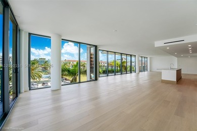 WELLNESS AT THE CORE OF THE ONLY AVAILABLE LARGEST 3 BEDROOM - photo 2