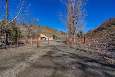 Lake Home For Sale in Montague, California