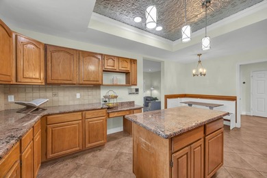 Beautiful CBS pool home on 4.4 acres in the highly sought-after - photo 17