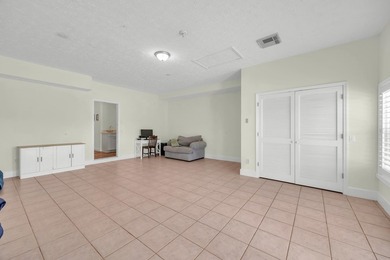 Beautiful CBS pool home on 4.4 acres in the highly sought-after - photo 29