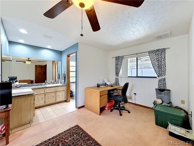 Welcome to this beautifully maintained, large 2 bedroom, 2 bath - photo 32