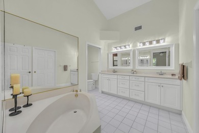 Beautiful CBS pool home on 4.4 acres in the highly sought-after - photo 36