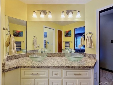 Welcome to this beautifully maintained, large 2 bedroom, 2 bath - photo 38