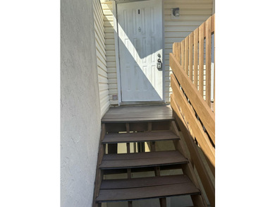 Investor Special or Perfect First-Time Home! Don't miss this - photo 6