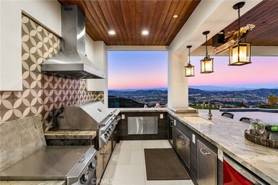 Set across an extraordinary 21 acres, you'll find the - photo 11