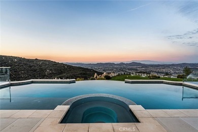 Set across an extraordinary 21 acres, you'll find the - photo 13
