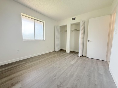 Beautifully renovated 2-bedroom, 1-bath second-floor condo - photo 13