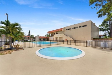 Beautifully renovated 2-bedroom, 1-bath second-floor condo - photo 15