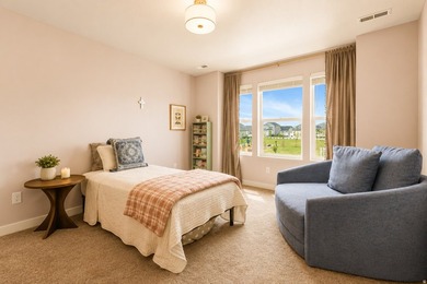 Welcome home to this stunning 3 bedroom, 2.5 bathroom move-in - photo 16