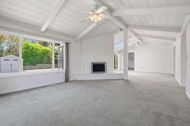First time on the market in 55 years! Welcome to 130 Caliente Dr - photo 10